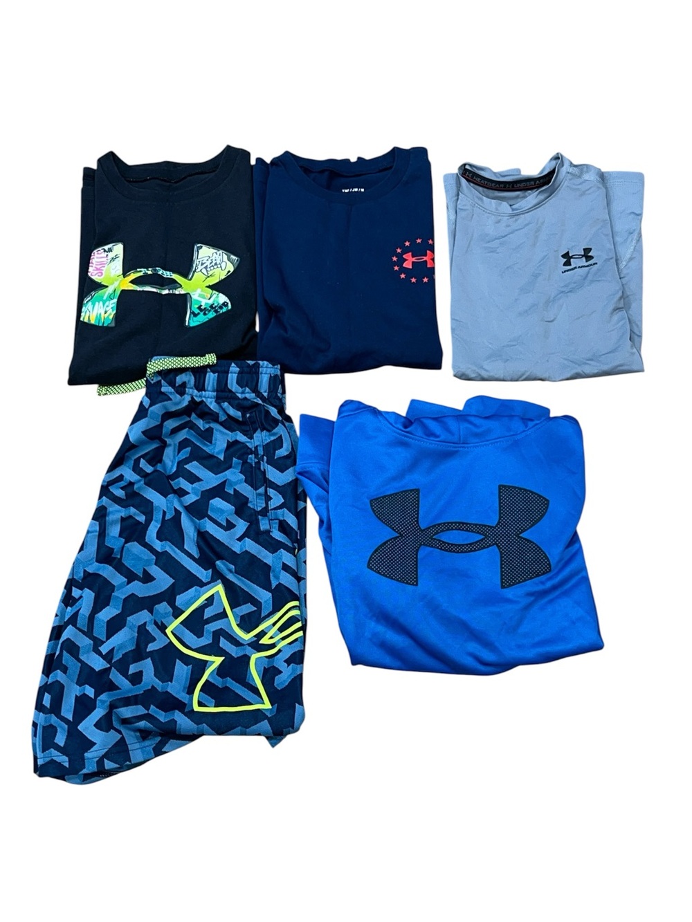 Boy’s Under Armour Clothing Lot Size M